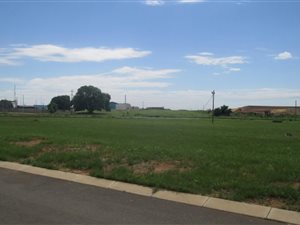 1000 m² Land available in Struisbult