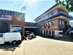 1750 m² Commercial space in Eastleigh