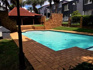 2 Bed Apartment in Radiokop