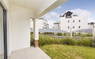 2 Bedroom Apartment in Dainfern