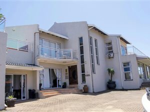 400 m² Commercial space in Port Edward
