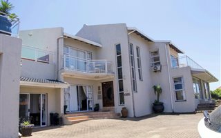 400 m² Commercial space in Port Edward