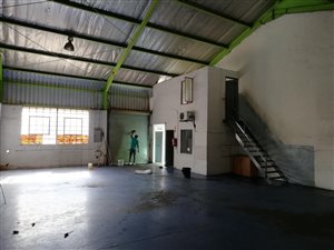 163 m² Commercial space in Pinetown Central