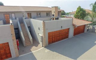3 Bedroom Townhouse in Glen Marais