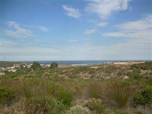 1323 m² Land available in Still Bay West