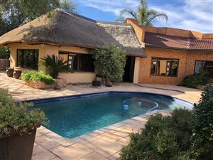 5 Bed House in Royldene