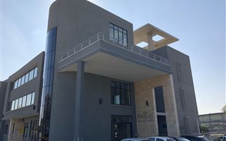 25 m² Commercial space in Parkmore