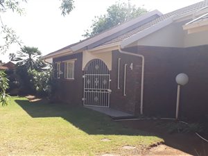 3 Bed House in Waldrift