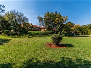 2.2 ha Smallholding in Protea Ridge