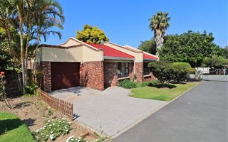 2 Bedroom Townhouse in Nahoon Valley