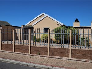 3 Bed House in Zonnendal