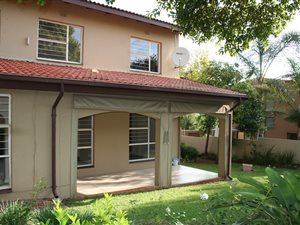 3 Bed Townhouse in Bryanston