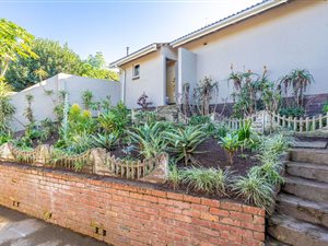 3 Bed House in Highland Hills