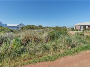 600 m² Land available in Bettys Bay
