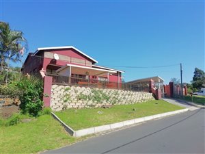 4 Bed House in Stanger Manor
