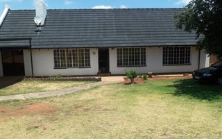 3 Bedroom House in Quellerie Park