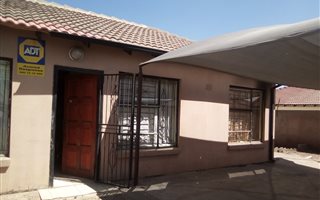 3 Bedroom House in Birch Acres