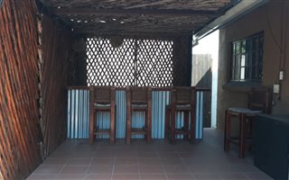 3 Bedroom Simplex in Meerensee