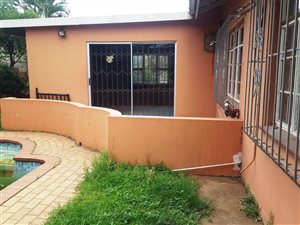 3 Bed House in Bluff