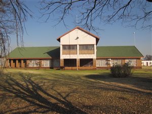 2.1 ha Farm in Rosashof