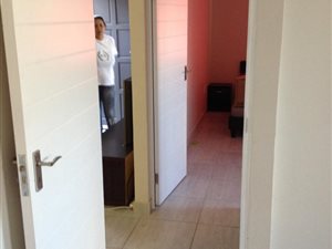 2 Bed Apartment in Lorraine