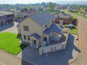 3 Bed House in Hartbeespoort Dam