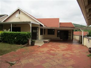 3 Bed House in Napierville