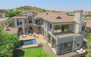 5 Bedroom House in Meyersdal Eco Estate