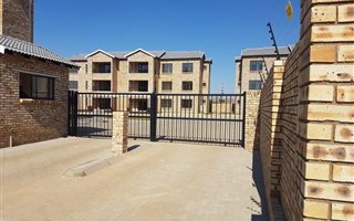 3 Bedroom Apartment in Waldrift