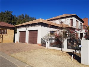 4 Bed Townhouse in Erasmus