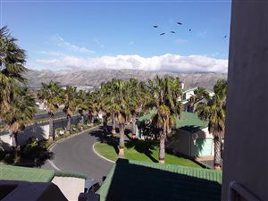 2 Bed Apartment in Greenways Golf Estate