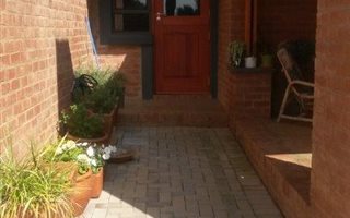 3 Bedroom Duplex in Heritage Hill
