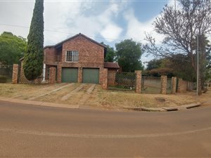 3 Bed House in Pretorius Park