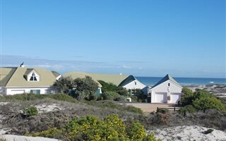 4 Bedroom House in Jakkalsfontein