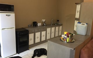 1 Bedroom Garden Cottage in Valhalla