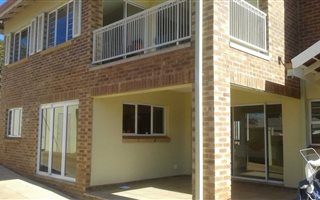 4 Bedroom House in Kensington