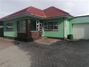 3 Bed House in Parow Valley