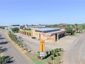 980 m² Commercial space in Doringkruin