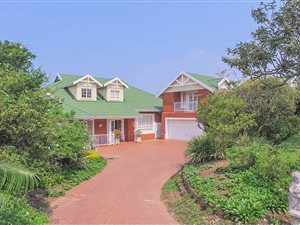 4 Bedroom House in Mt Edgecombe Estate 1 & 2