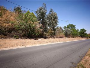 1 ha Land available in Carlswald AH