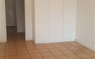 1 Bedroom Apartment in Wierda Park
