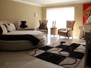 6 Bed House in Blignautsrus AH