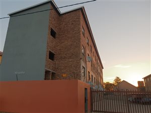 2 Bed Apartment in Kempton Park Central