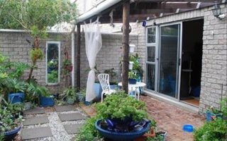 3 Bedroom Townhouse in Tableview