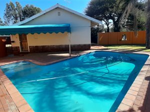 3 Bed House in Monument Heights