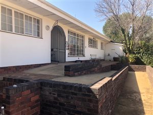 5 Bed House in Bergsig