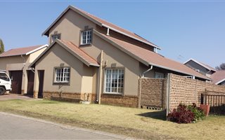3 Bedroom Cluster in Bardene