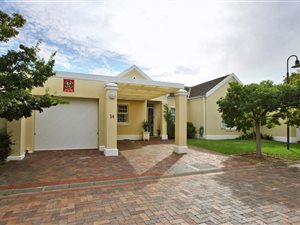 3 Bed House in Constantia