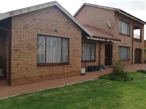 4 Bed House in Rynsoord