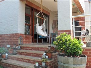 3 Bed Townhouse in Candlewoods Estate